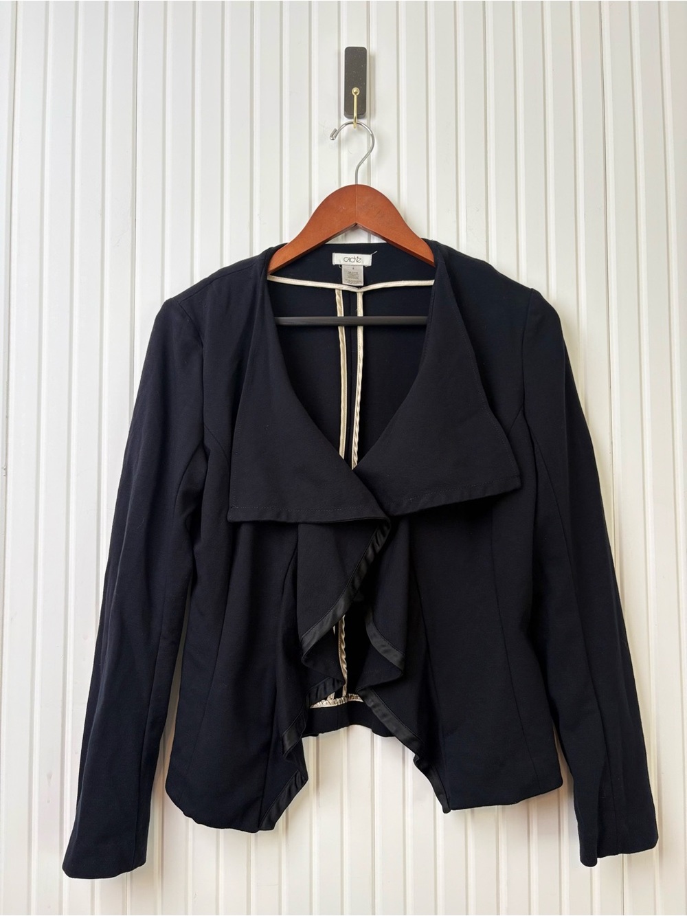 Y2K Cache Waterfall Jacket M Black Open Front Going Out Layer City Classic